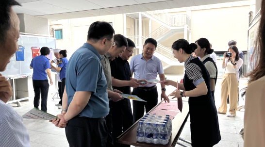 信科联全力保障|最高检携手城管局、东华门街道共推垃圾分类新风尚(图7)