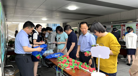 信科联全力保障|最高检携手城管局、东华门街道共推垃圾分类新风尚(图11)