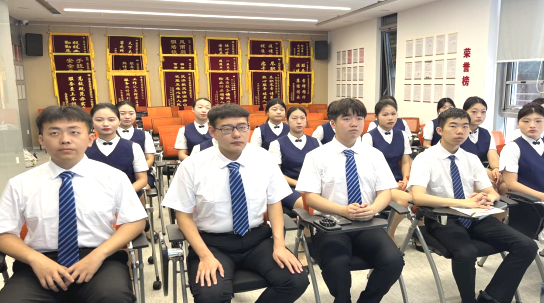 管培生优才计划|信科联助力大学生职业发展(图2)